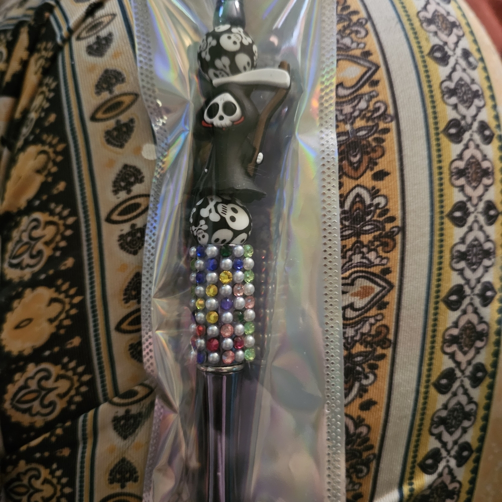 Skull Design Beaded Pen